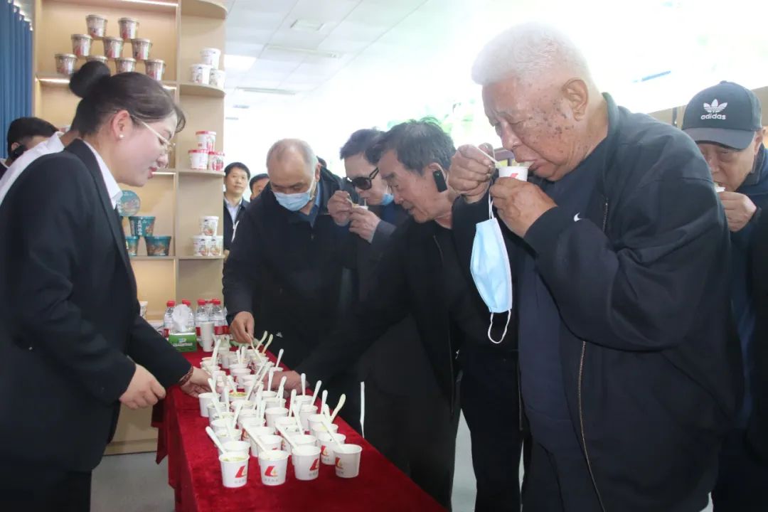 视察开封丽星 视察开封丽星